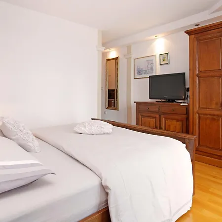 게스트하우스 Maja 3*